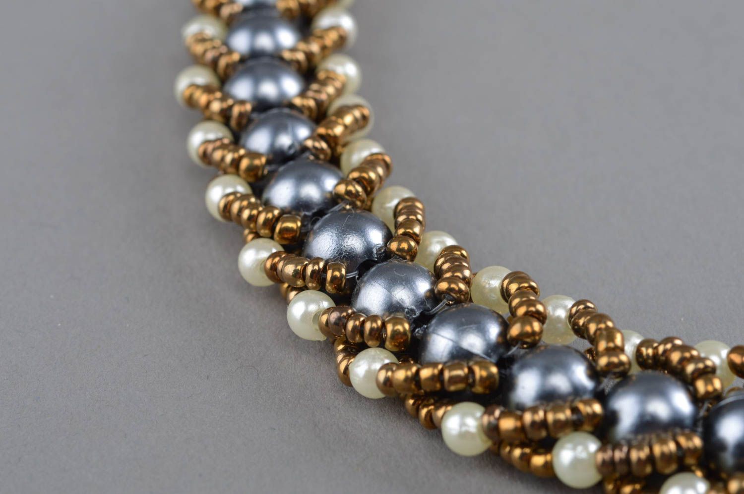 Künstlerisches Collier aus Glasperlen und Perlen vergoldet stilvoll handmade foto 3