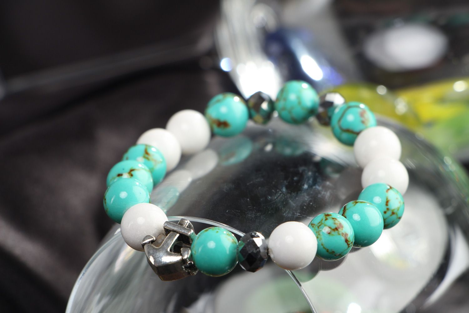Handmade stretch wrist bracelet with turquoise and agate beads and anchor charm photo 3