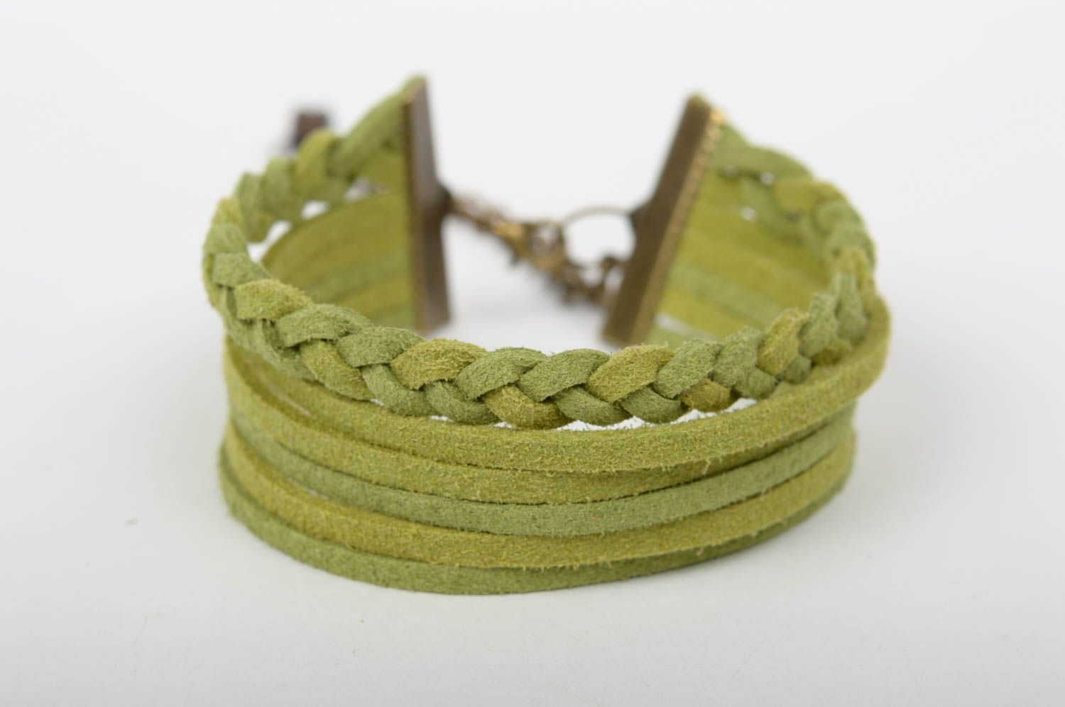 Bracelet en cuir Bijou fait main vert avec tresse Accessoire femme original photo 4