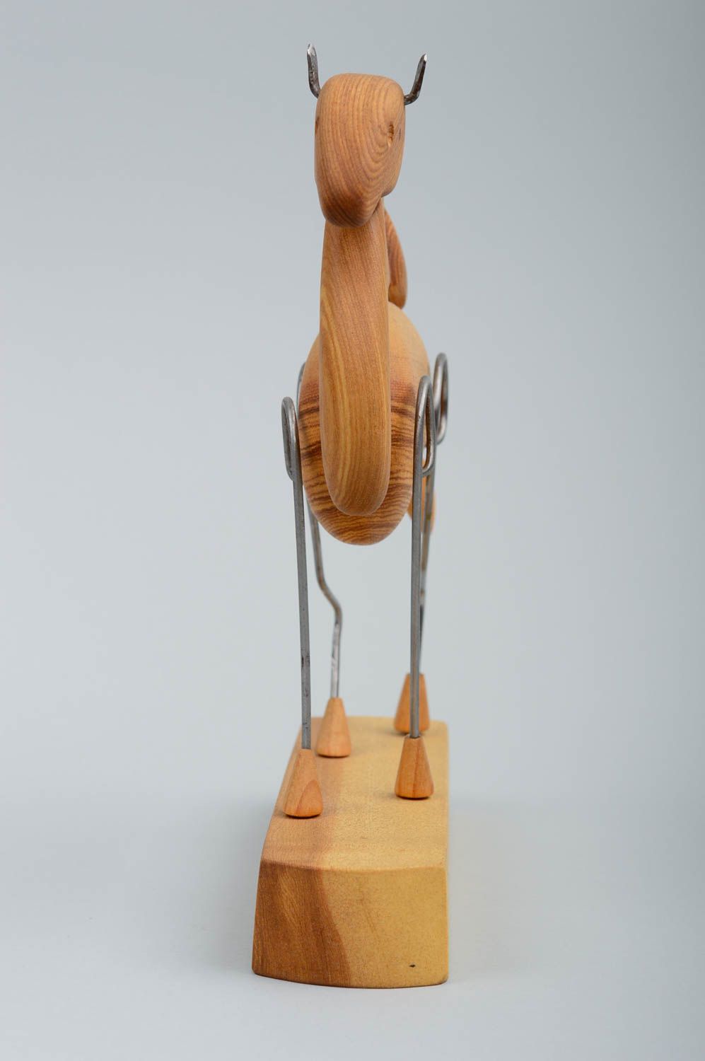 Figurine chameau Statuette en bois faite main design Décoration d'intérieur photo 2