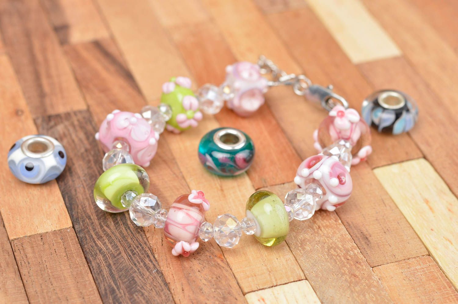 Handmade glass bead bracelet fashion bracelet glass jewelry modern accessories photo 1