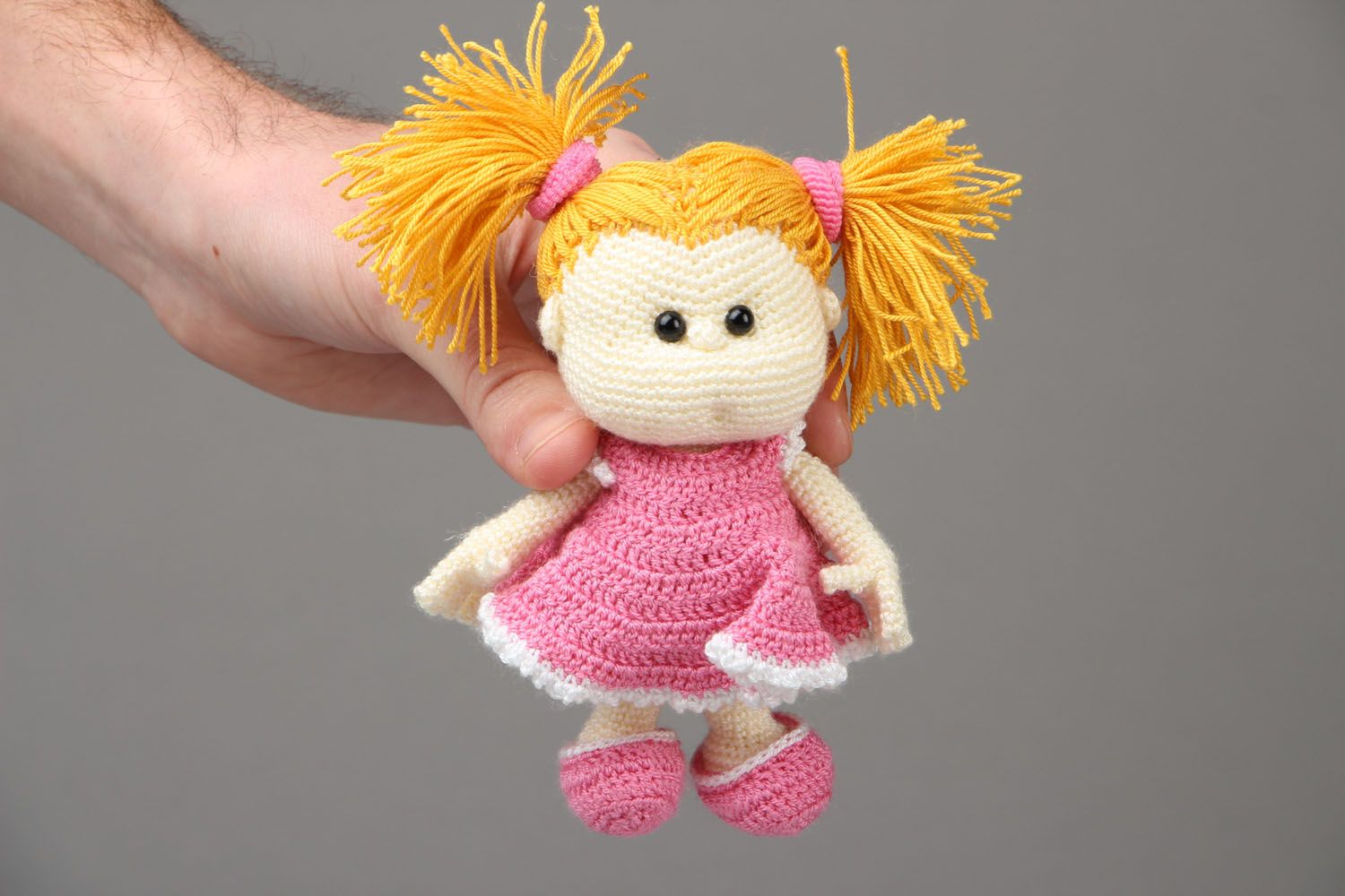 Poupée tricotée faite main Fille désobéissante photo 4