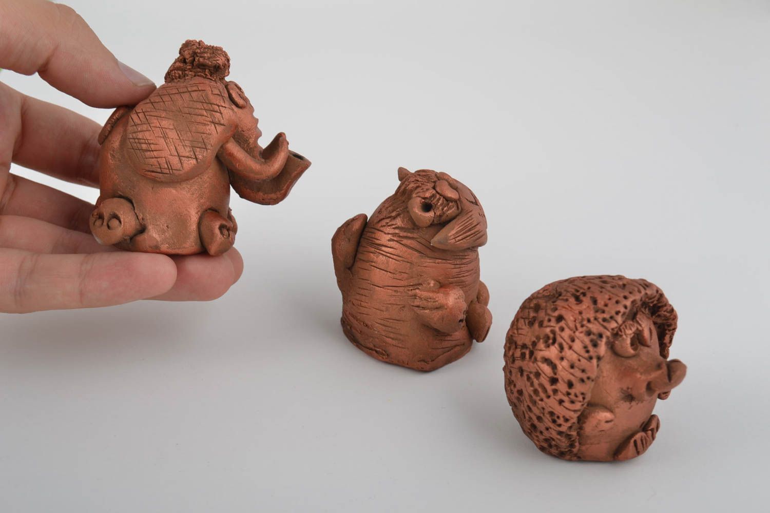 Figurine fatte a mano in ceramica carini animaletti souvenir di terracotta foto 5