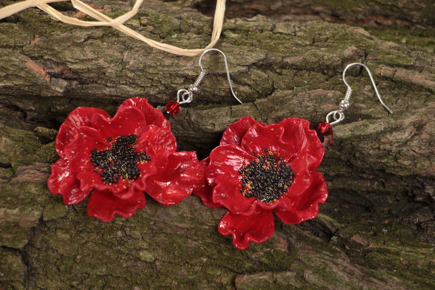 Красные серьги цветы из полимерной глины ручной работы большие нарядные красивые фото 1