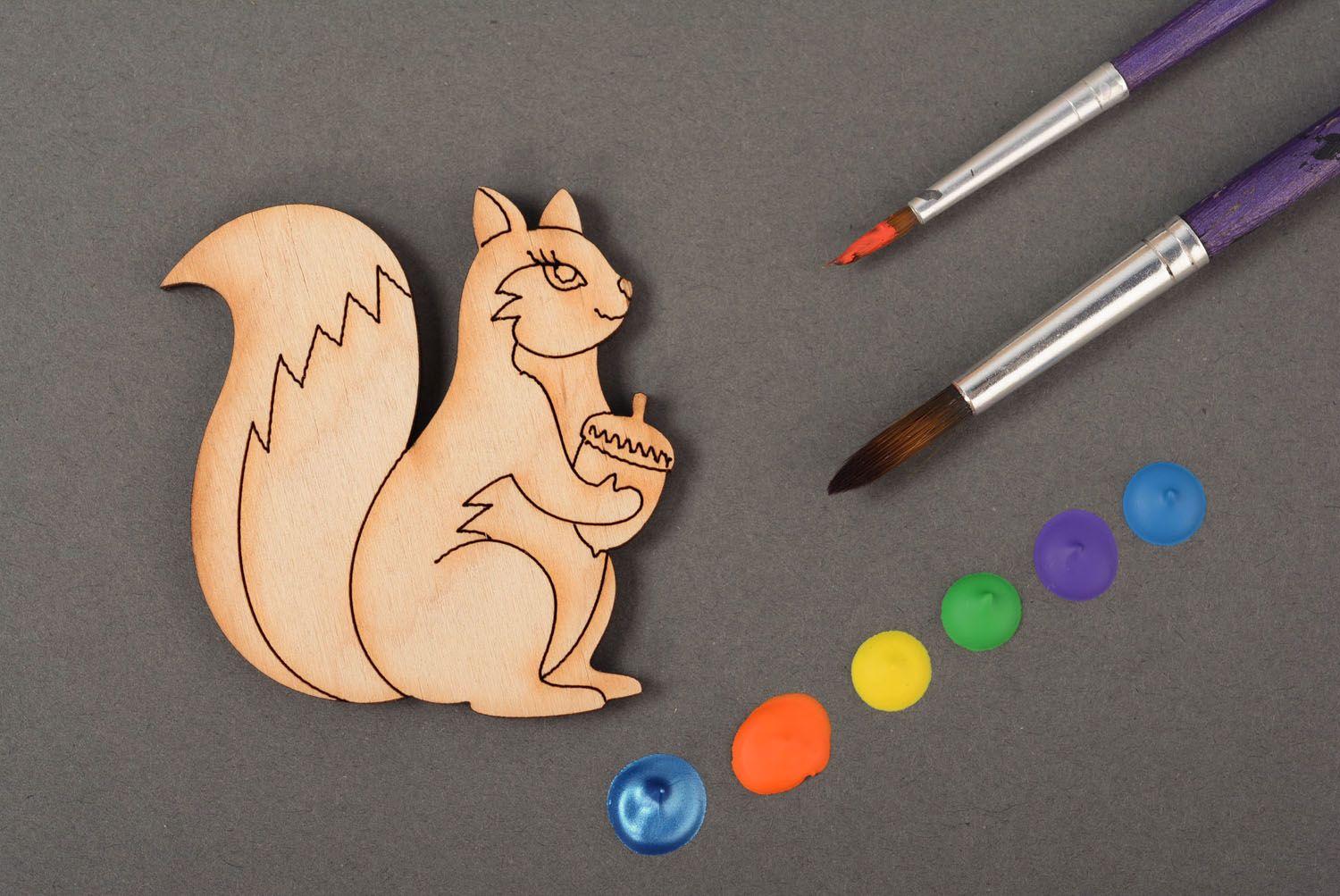 Décoration à colorier faite main écureuil photo 5