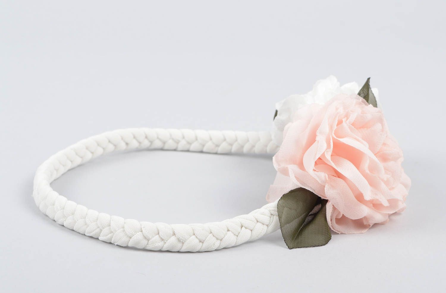 Haarband mit Blume handgefertigt Designer Schmuck Haar Accessoire elegant foto 2