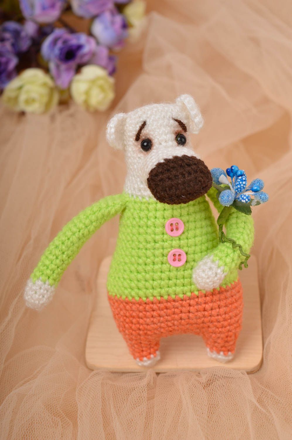 Jouet ours avec fleurs Peluche faite main tricotée originale Cadeau pour enfant photo 1