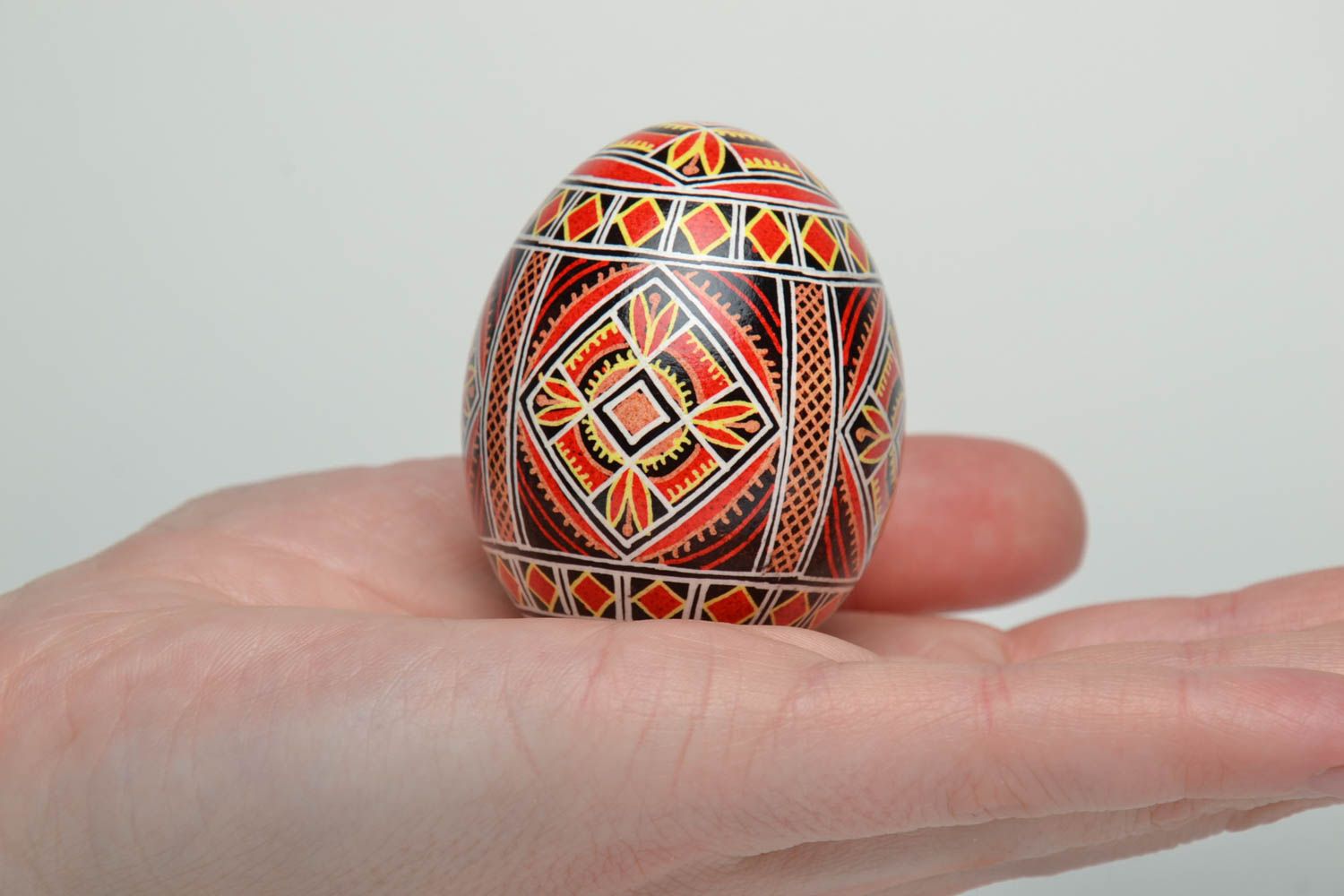 Unusual chicken painted egg photo 5