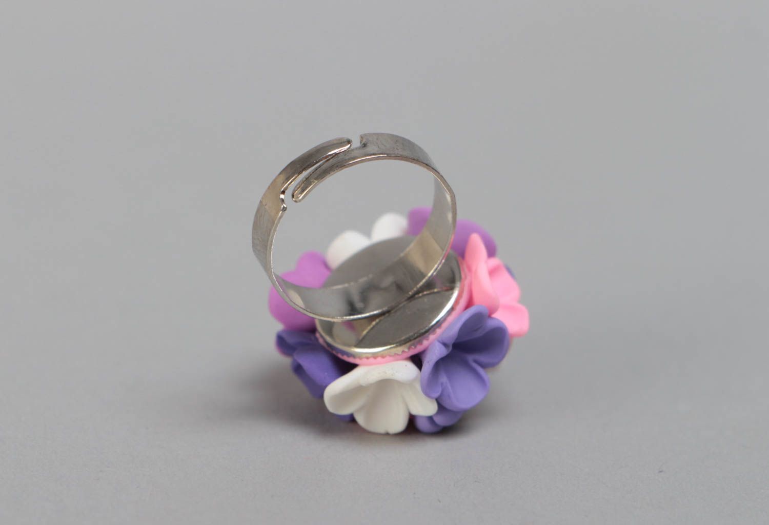 Handmade designer jewelry ring with metal basis and polymer clay flowers photo 4
