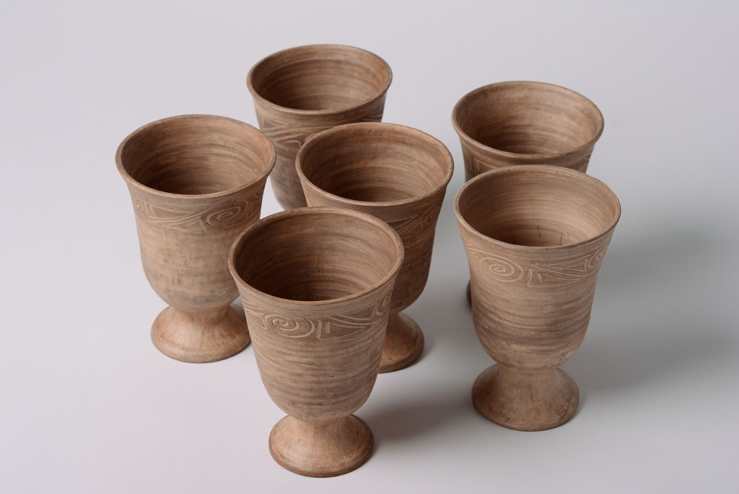 Conjunto de copas cerámicas artesanales en técnica de cocción a través de la leche 6 piezas por 400 ml set de vasija foto 1
