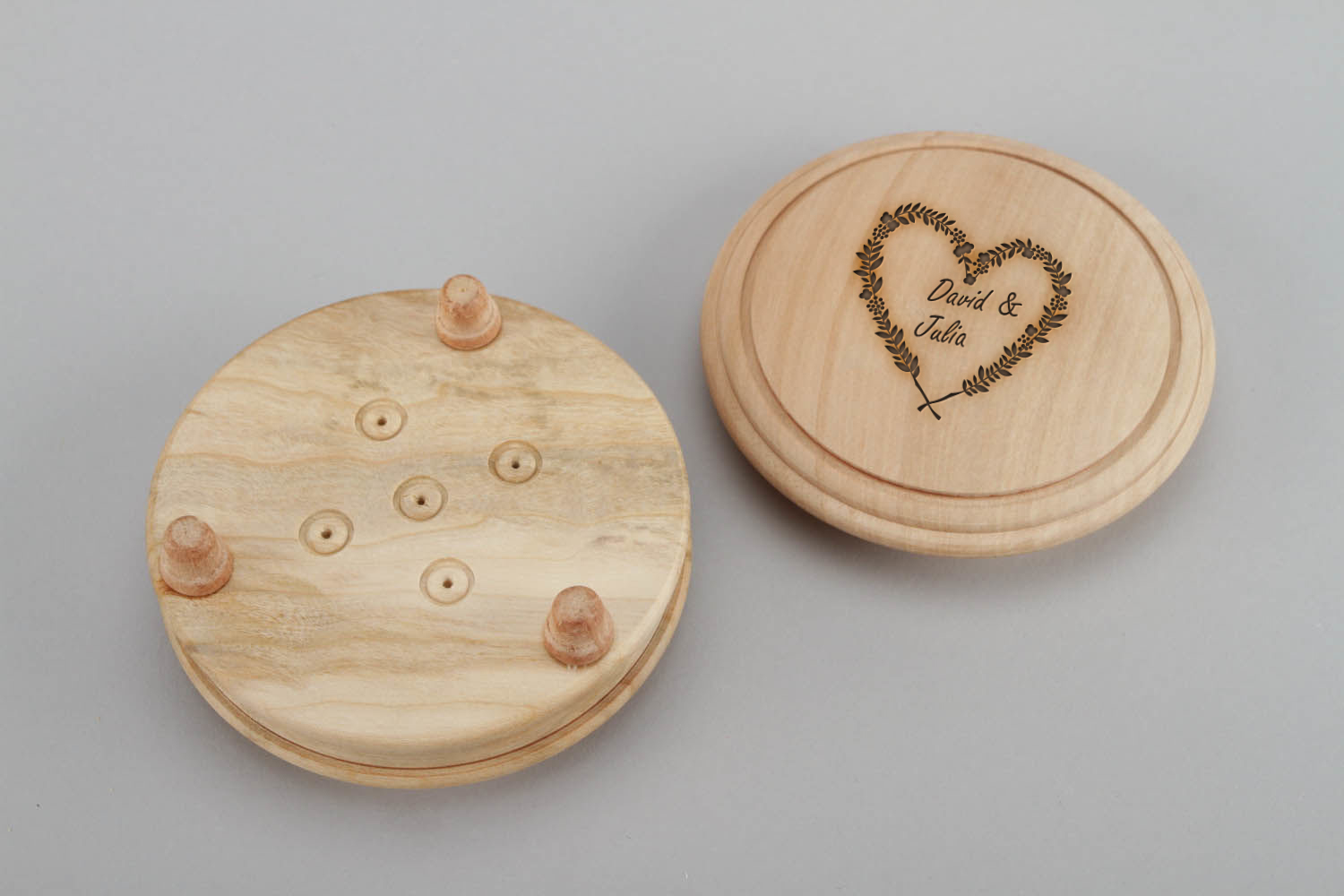 Personalised gift, round wooden blank box photo 1