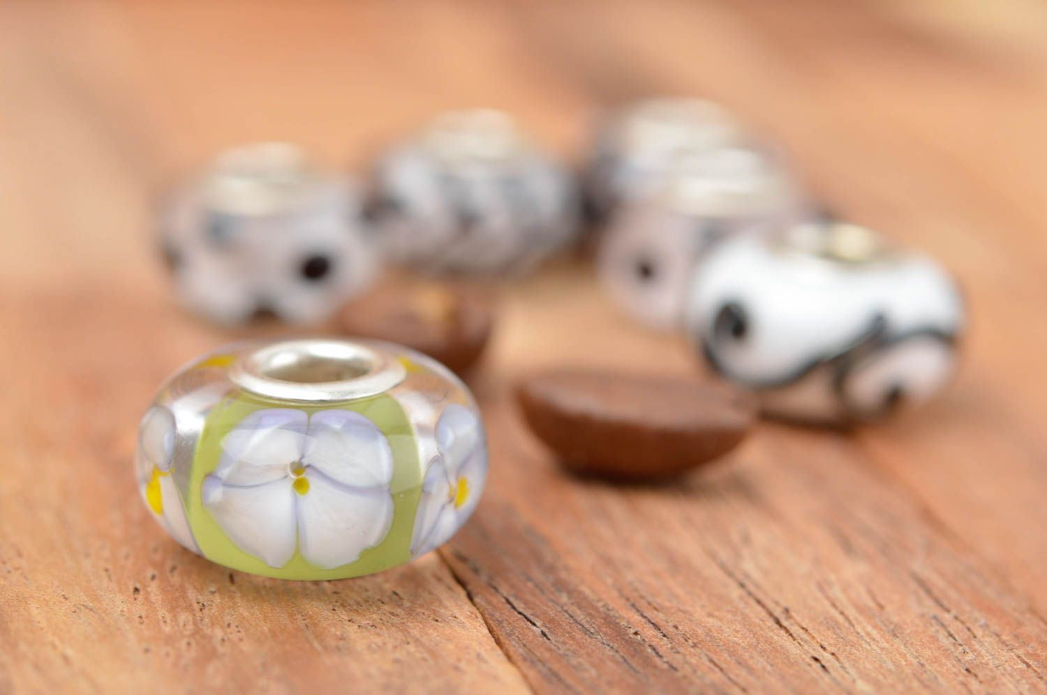 Stylish handmade glass bead craft supplies beautiful jewellery jewelry making photo 1