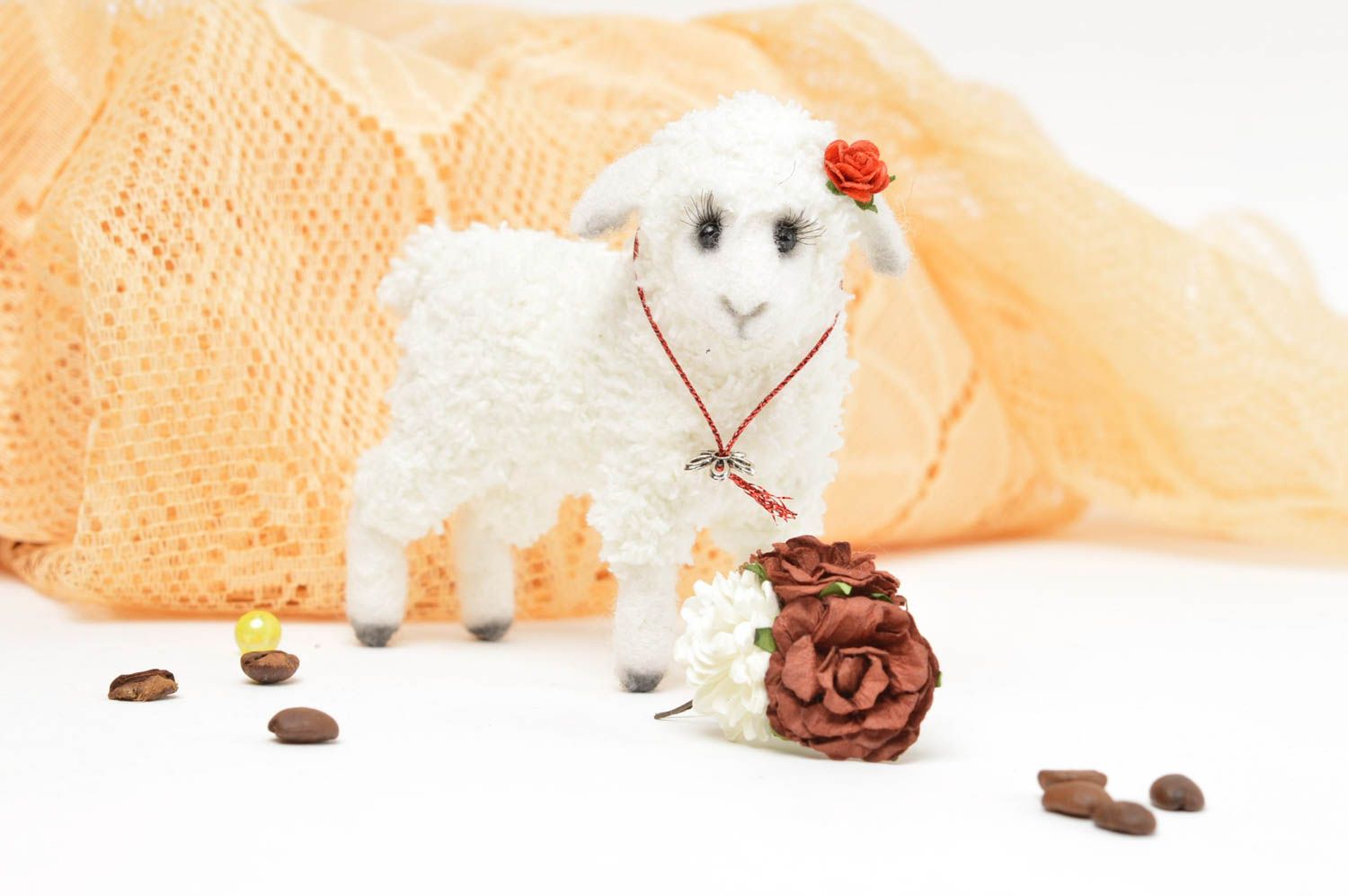 Spielzeug Schaf Handmade Stoff Kuscheltier Designer Geschenk Kuschel Tier weiß foto 1
