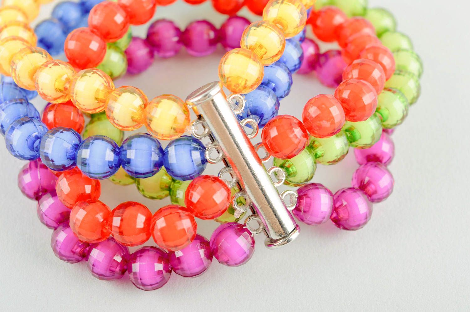 Bracelet plastique Bijou fait main multirang multicolore Cadeau pour femme photo 4