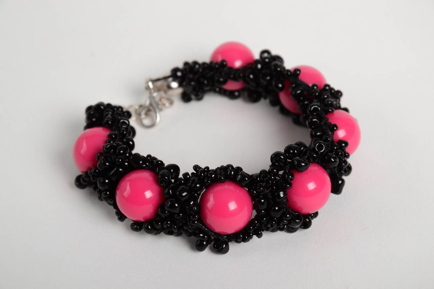 Glasperlen Armband handgefertigt Designer Schmuck Frauen Accessoire rosa schwarz foto 4
