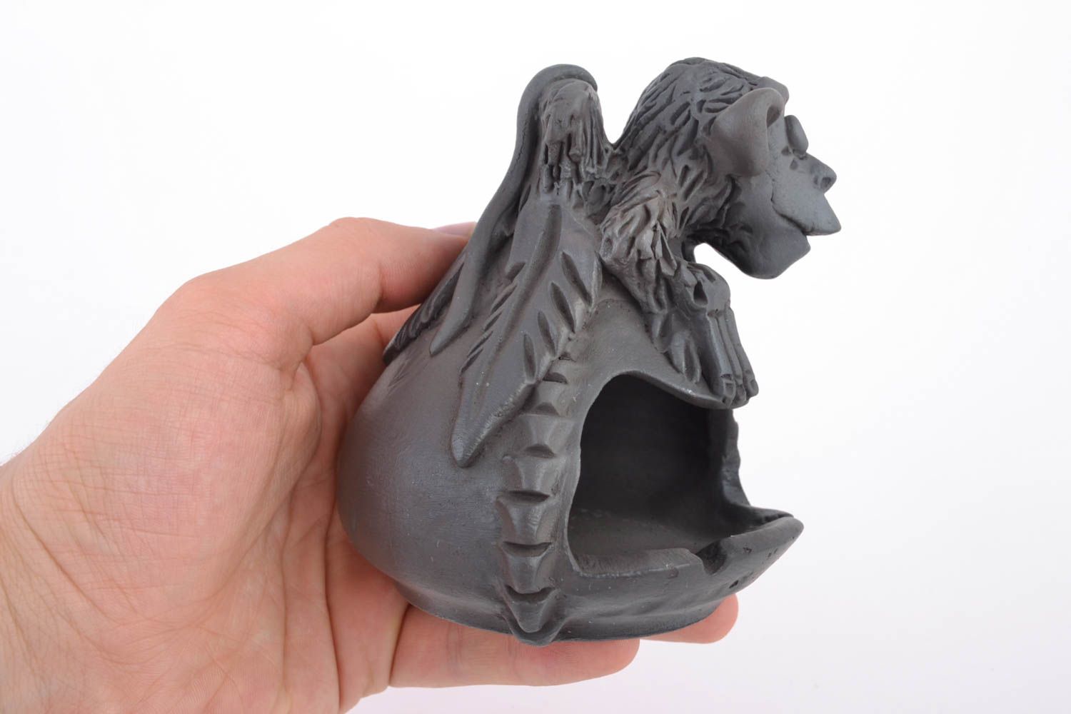 Ceramic ashtray in the shape of monkey photo 3