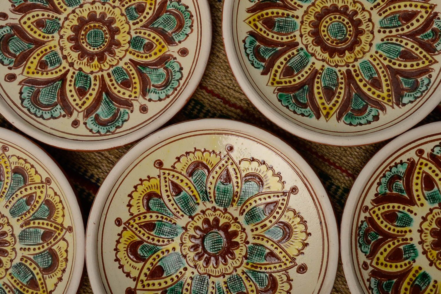 Handmade decorative plates photo 2