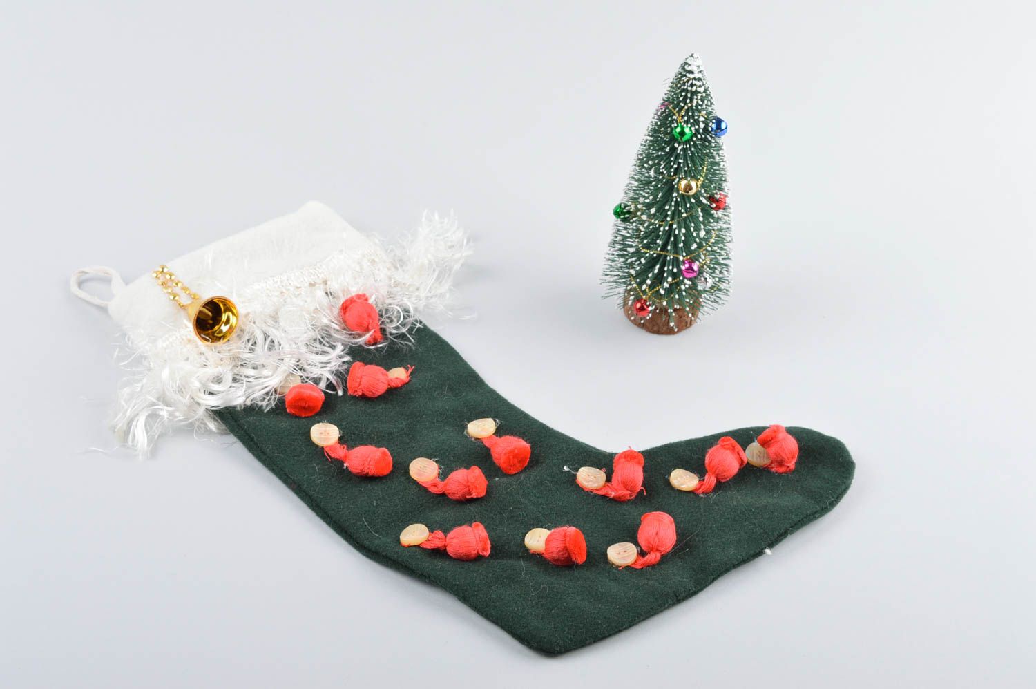 Новогодняя игрушка хэнд мэйд новогодний носок для конфеток игрушка на Рождество фото 2