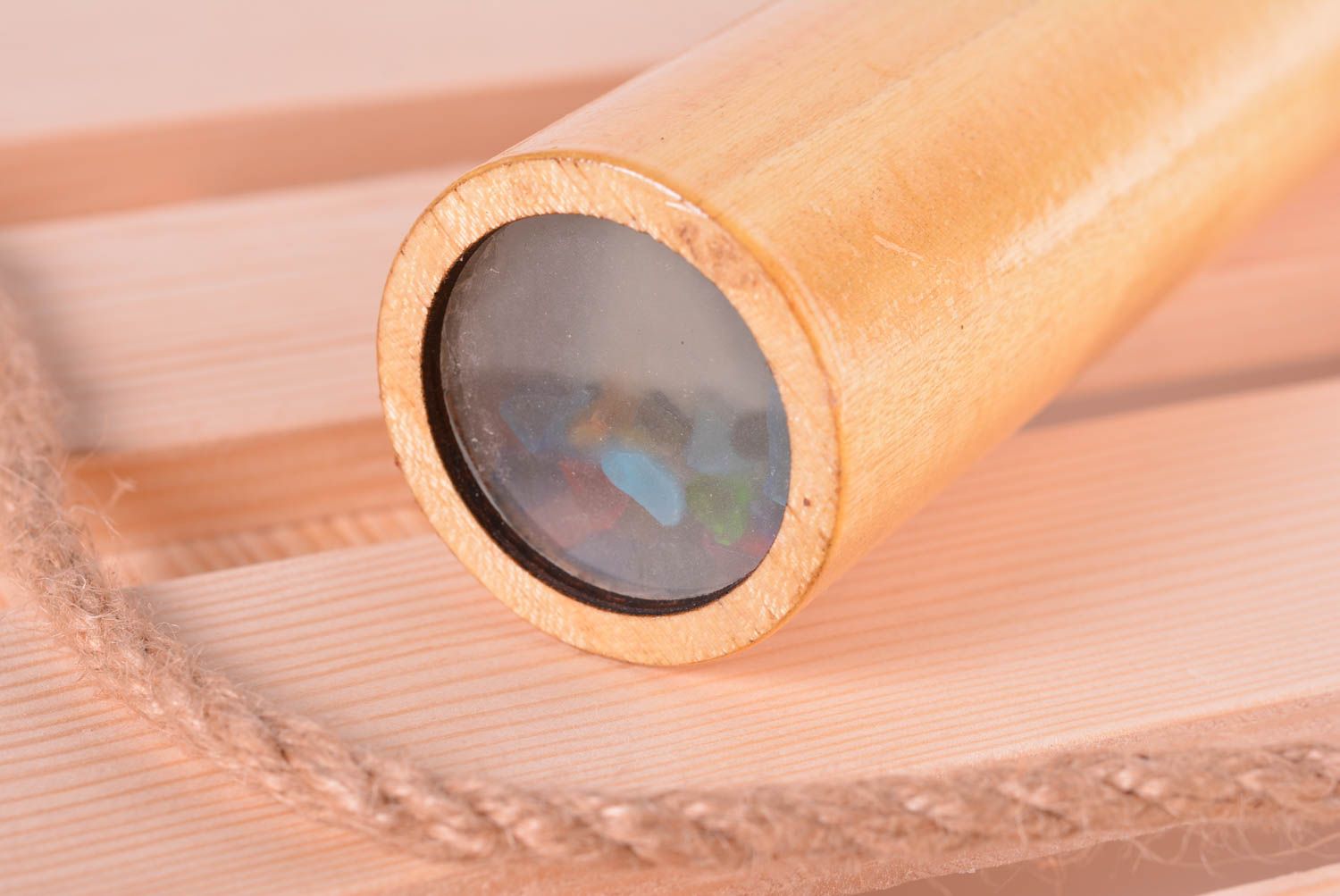 Caleidoscopio artesanal de madera de toronjil juego infantil jugute educativo foto 3