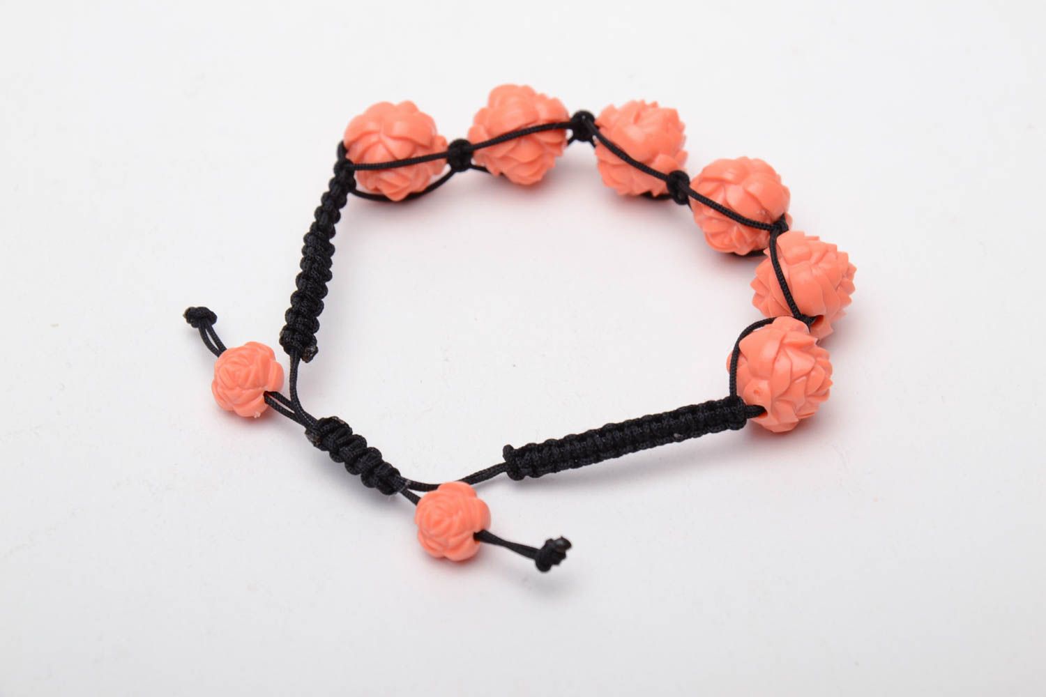 Wrist bracelet with beads photo 4