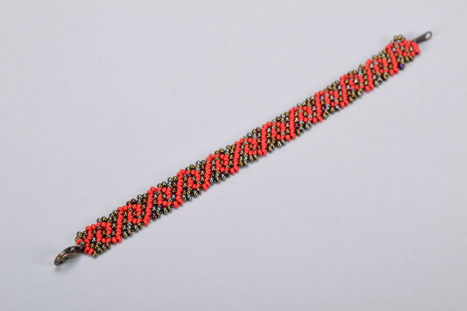 Beaded bracelet with pattern photo 4