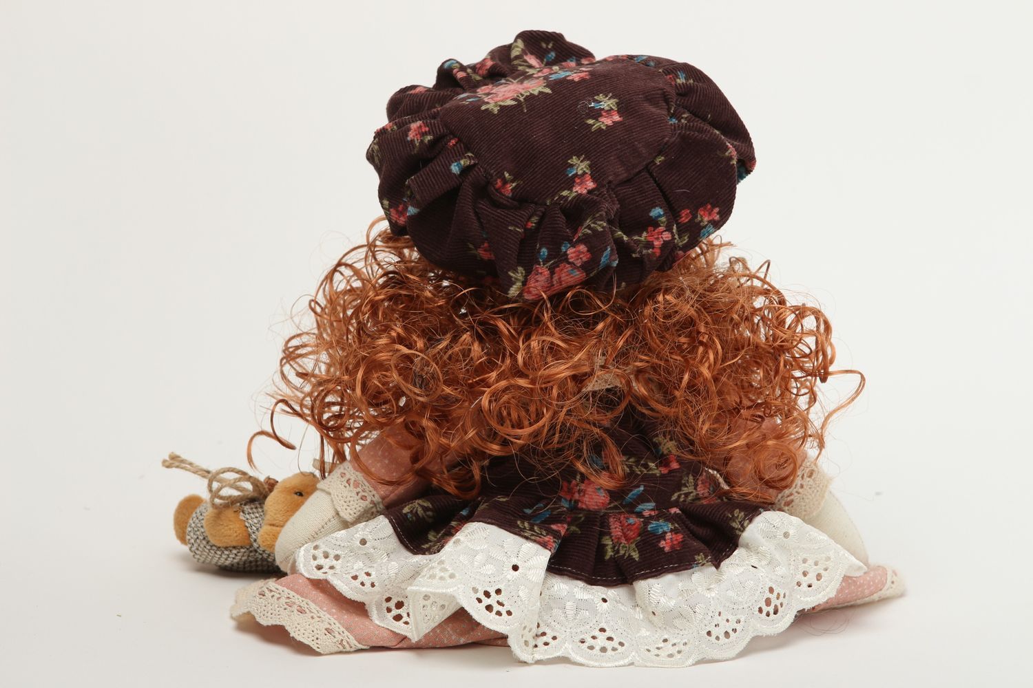 Poupée design fait main Poupée en tissu avec un ourson Décoration chambre enfant photo 4