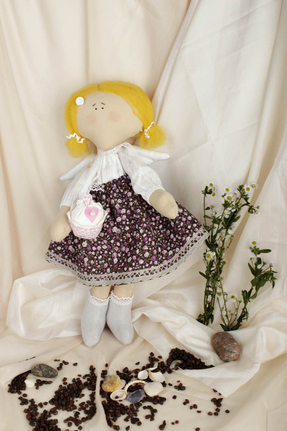 Кукла ручной работы декор для дома тряпичная кукла для интерьера красивая фото 1