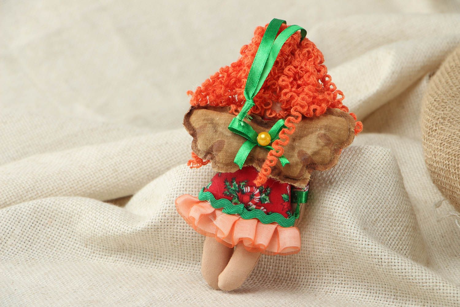 Petite poupée en toile de coton Ange avec ailes de café photo 3