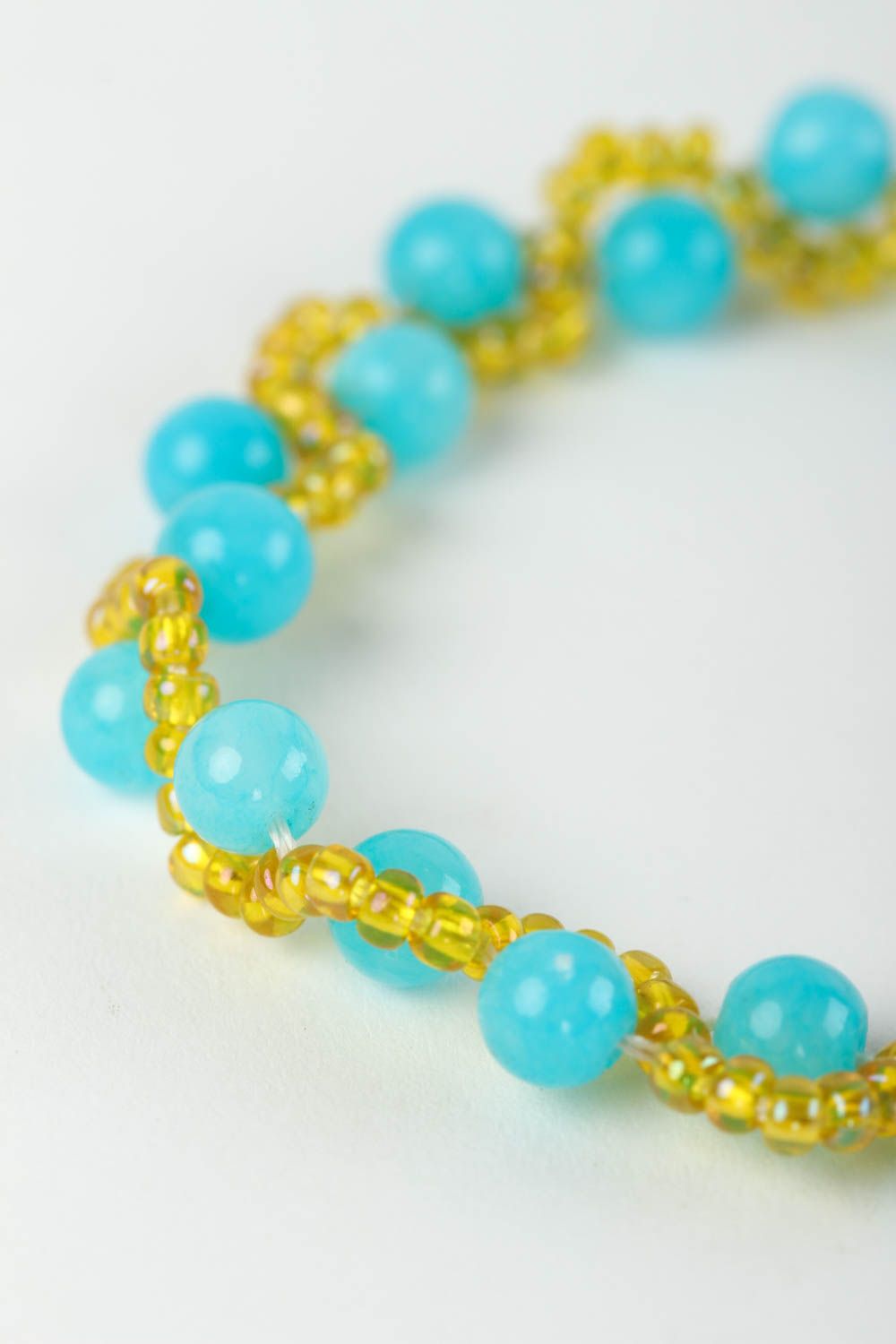 Turquoise and gold stone beads bracelet on-chain for young girls photo 3
