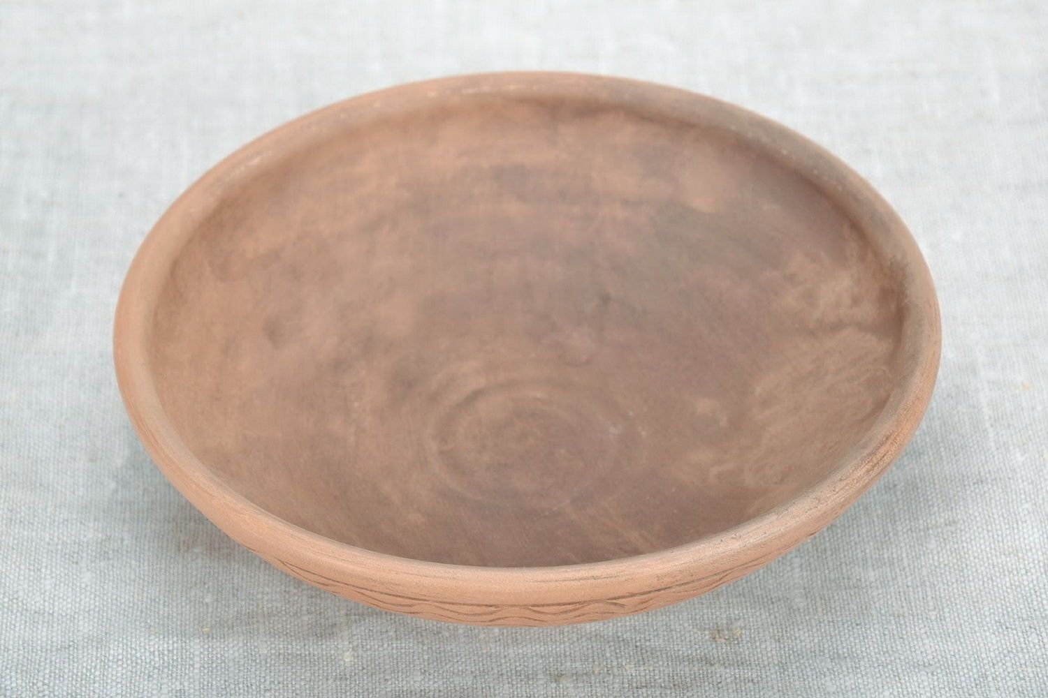 Ceramic bowl with carving photo 3