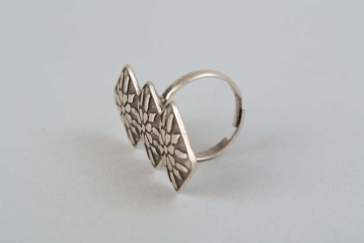 Handmade Ring aus Metall foto 3