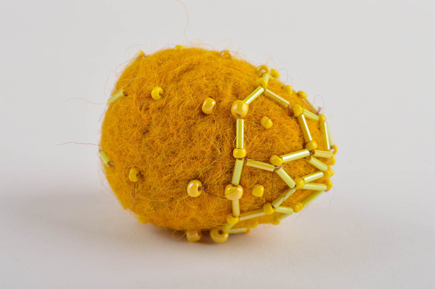 Пасхальное яйцо ручной работы декоративная игрушка домашний декор желтое фото 5
