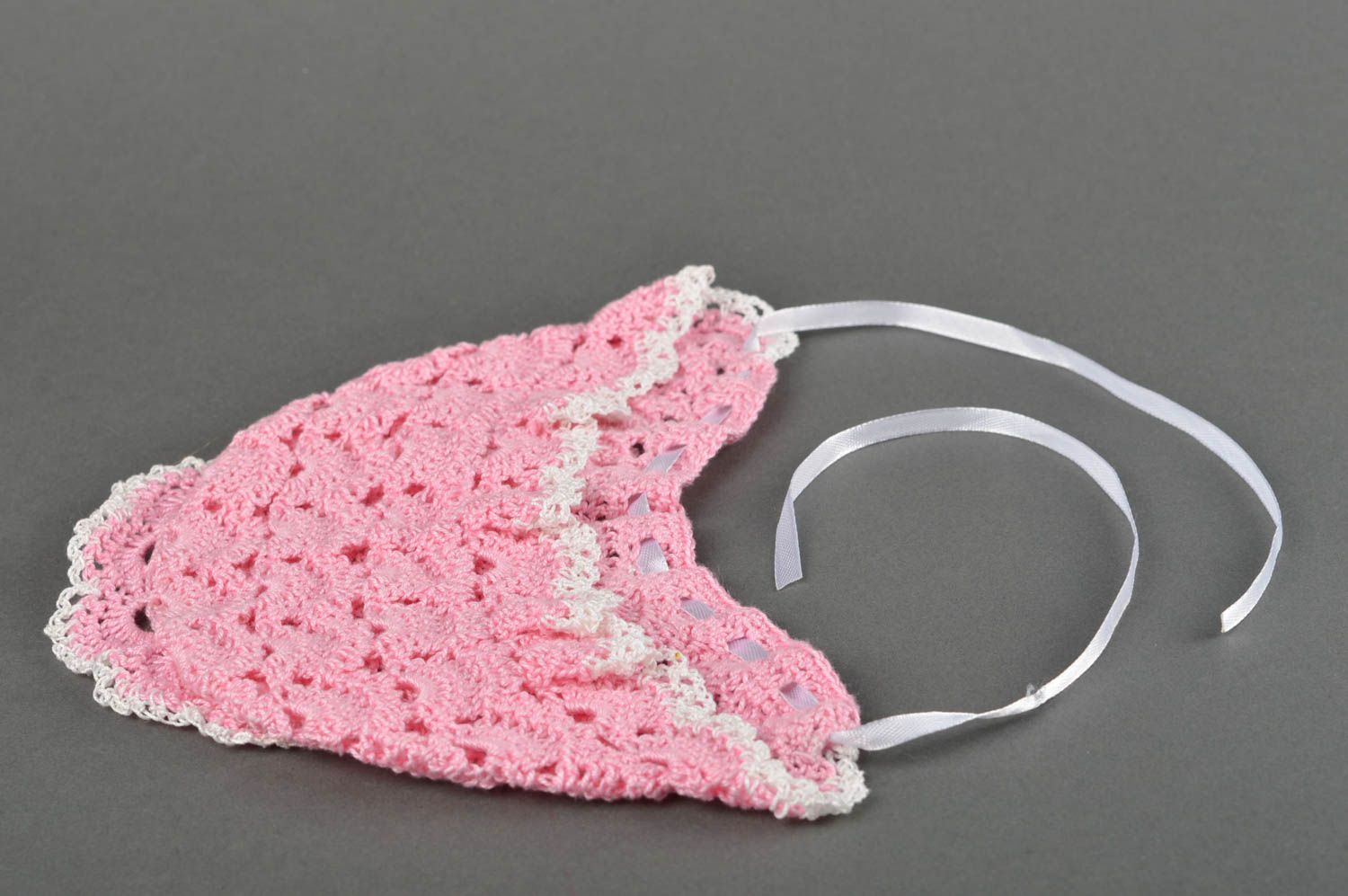 Gorro artesanal de hilos de color rosa original para niñas ropa infantil foto 4