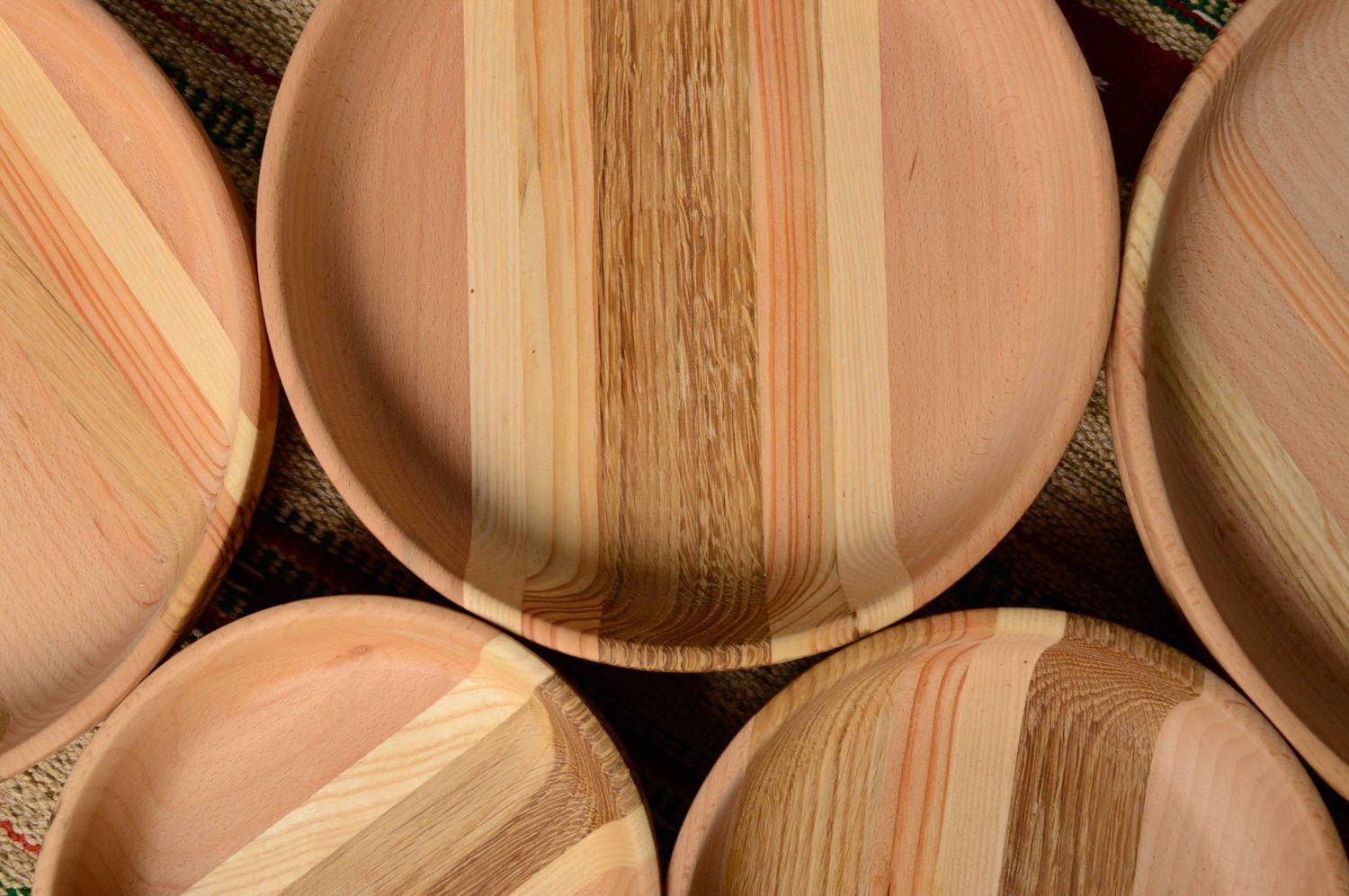 Set of wooden bowls photo 4