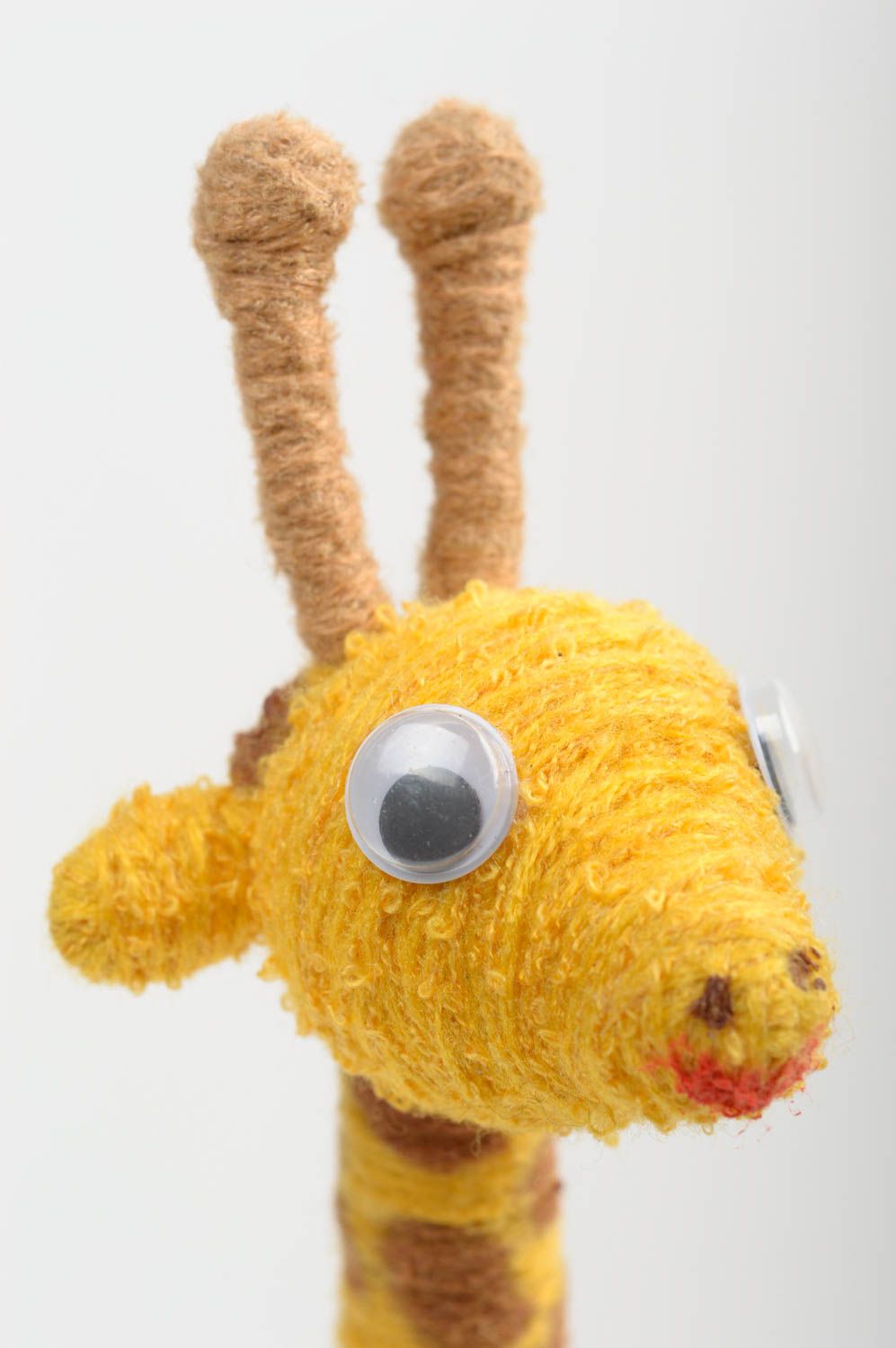 Мягкая игрушка ручной работы детская игрушка в виде жирафа подарок ребенку фото 3