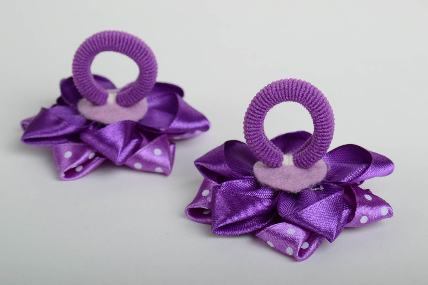 Handmade hair clips with violet satin ribbon kanzashi flowers set of 2 items photo 2
