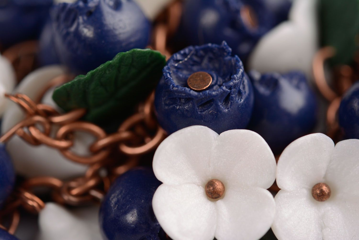 Blueberries and white field flowers charm bracelet  photo 4