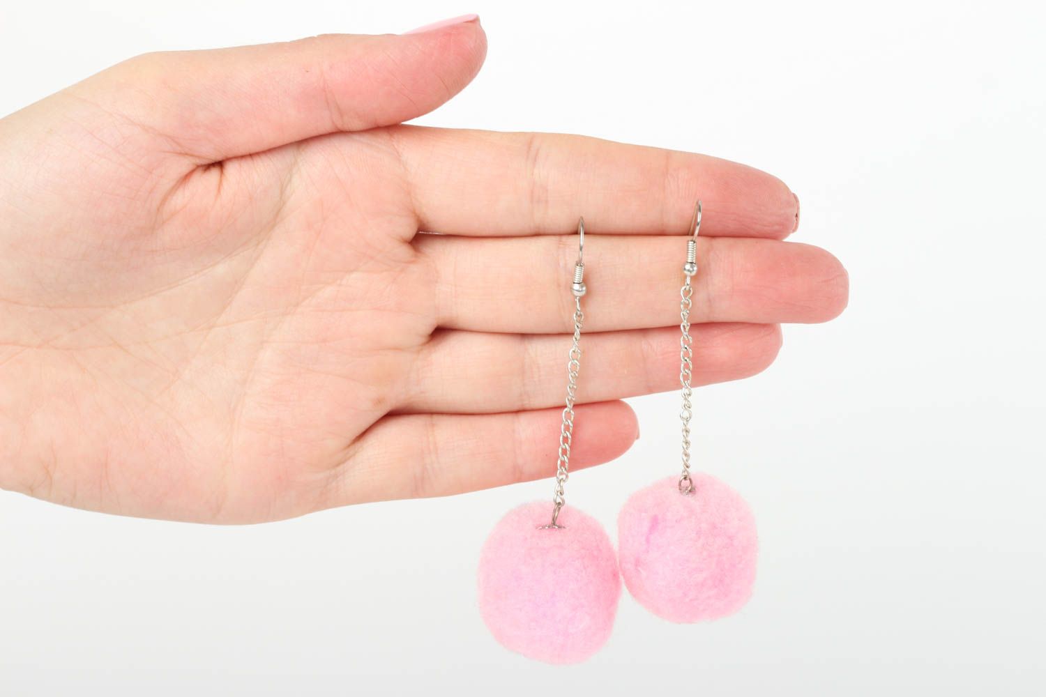 Handmade rosa Kugeln Ohrringe Designer Schmuck Accessoire für Frauen aus Filz foto 5