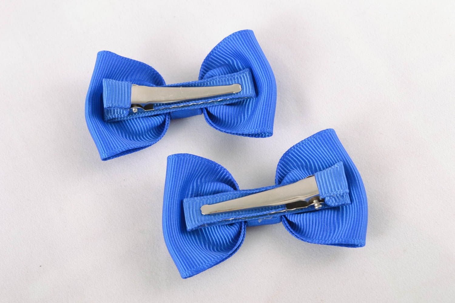 Interesting hair clips of blue color 2 items photo 3