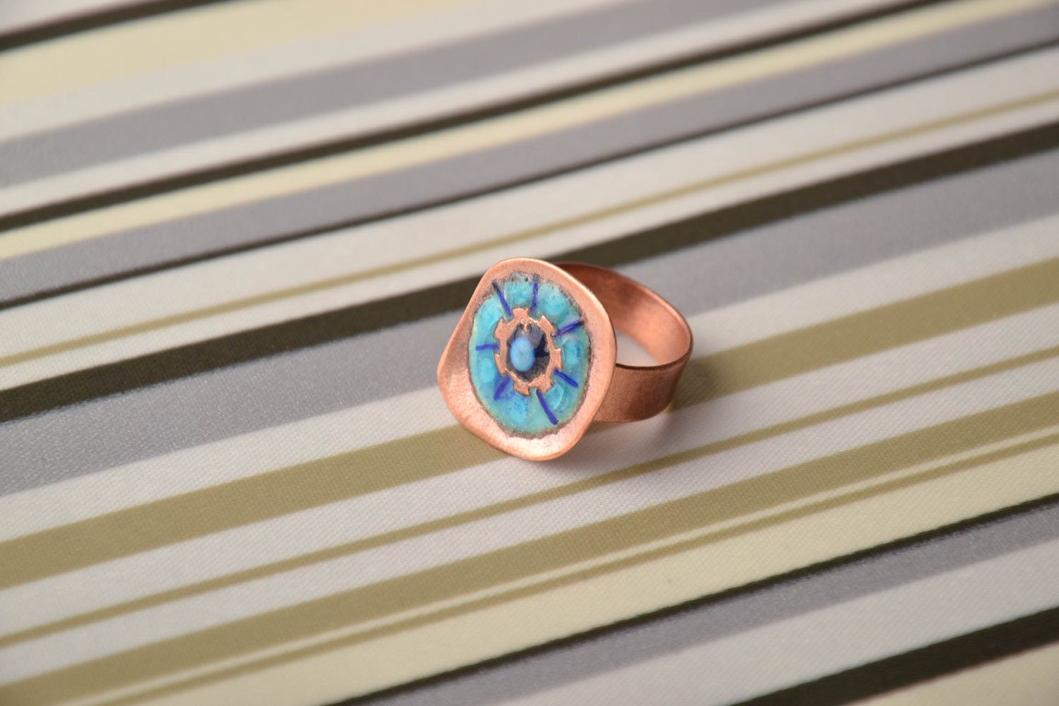 Color enamel painted copper ring photo 1