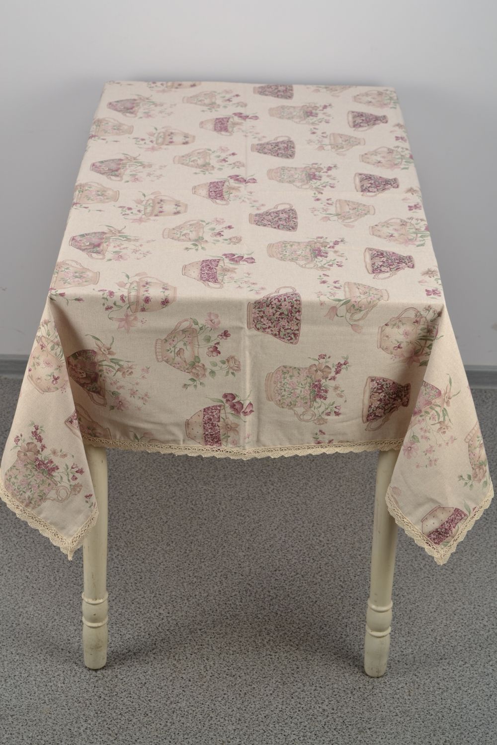 Rectangular tablecloth made of cotton and polyamide with lace Cups photo 3