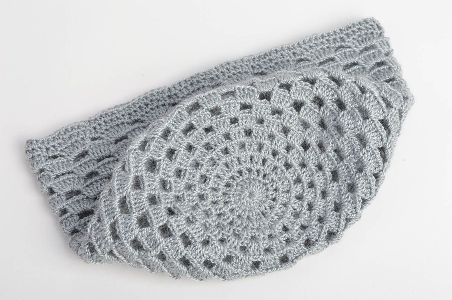 Bonnet tricot fait main Chapeau au crochet polyacrylique gris Vêtement fille photo 4