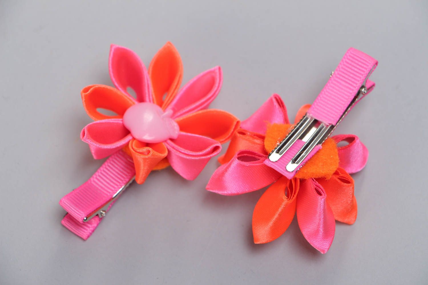 Handmade hair clips with orange and pink kanzashi flowers for kids set of 2 items photo 3