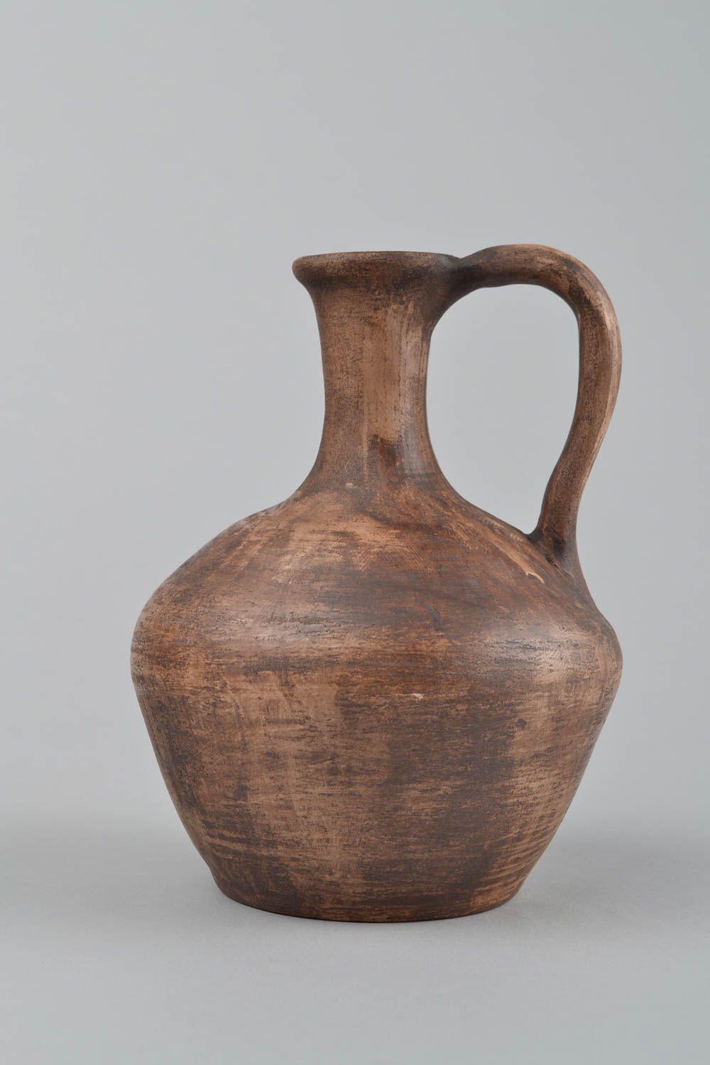 Кувшин из глины для вина в этническом стиле ручной работы объемом 1 литр фото 3