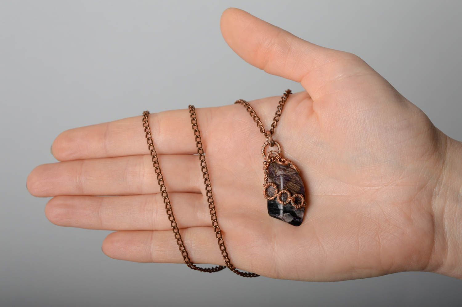 Copper thread pendant with rhodonite photo 5