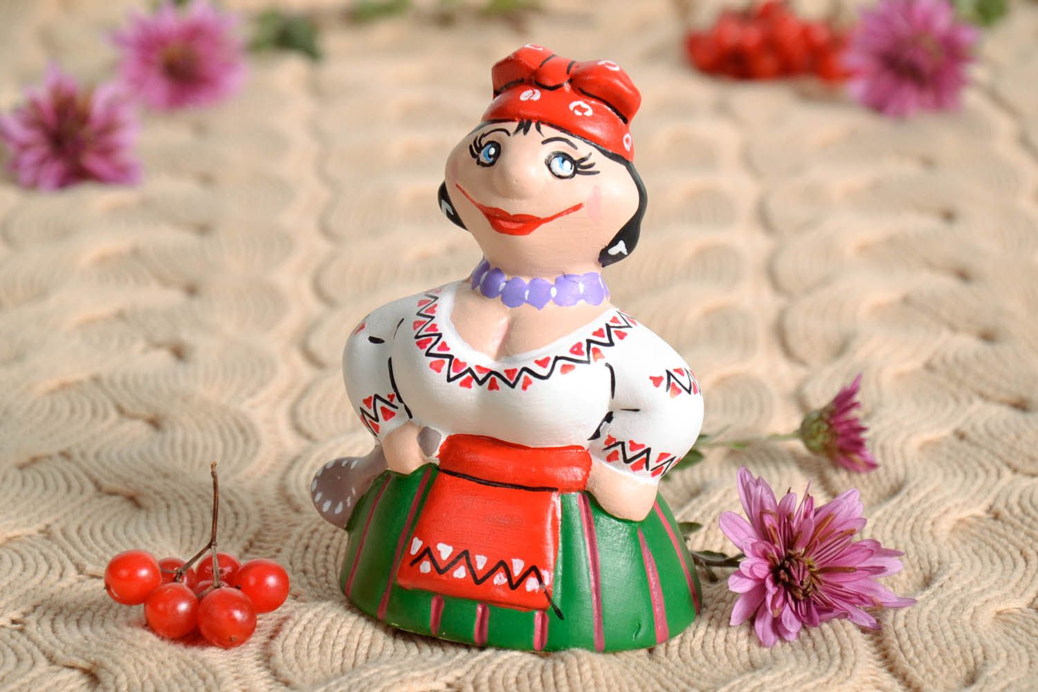 Homemade ceramic statuette The Ukrainian Girl photo 1
