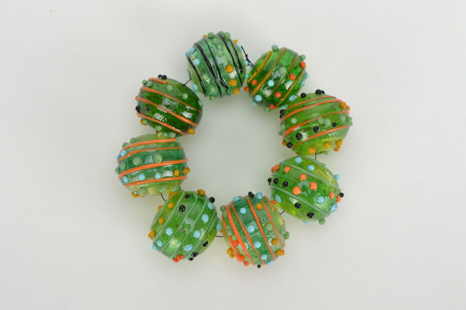Green lampwork beads photo 1