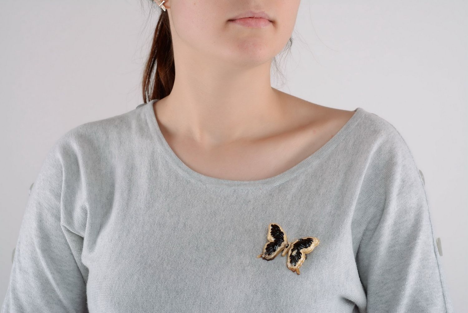 Handmade butterfly-shaped brooch photo 1