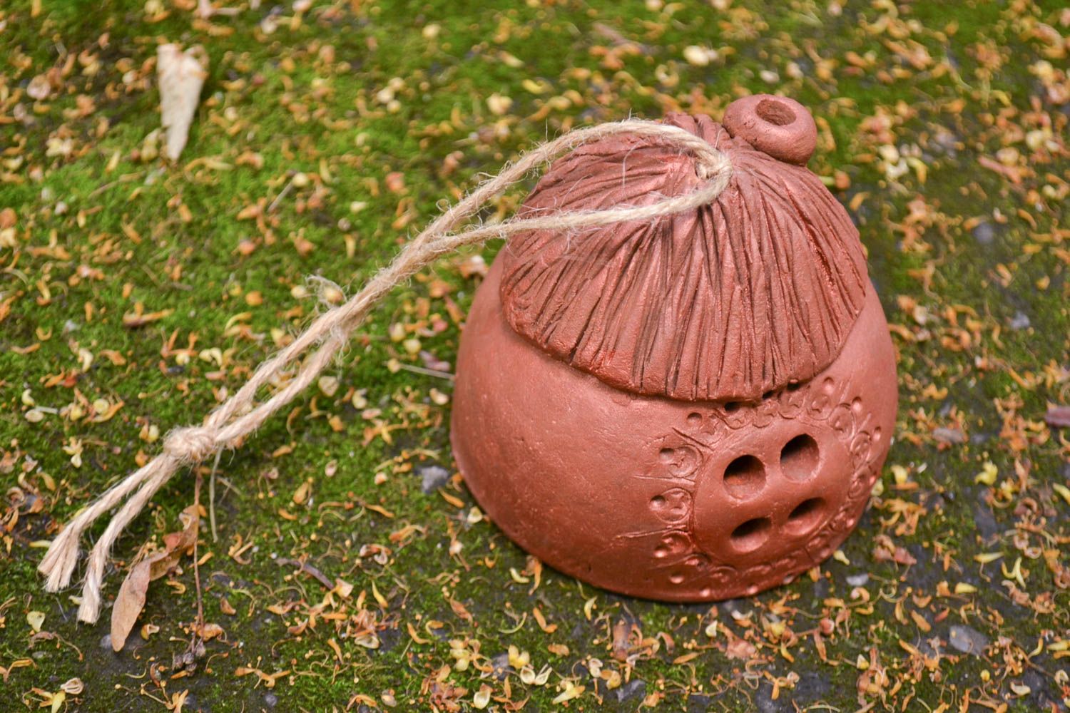 Колокольчик из глины ручной работы керамический колокольчик глиняный сувенир дом фото 1