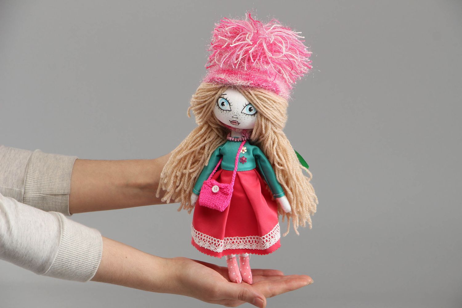 Fabric doll with dreads City Fashionista photo 4